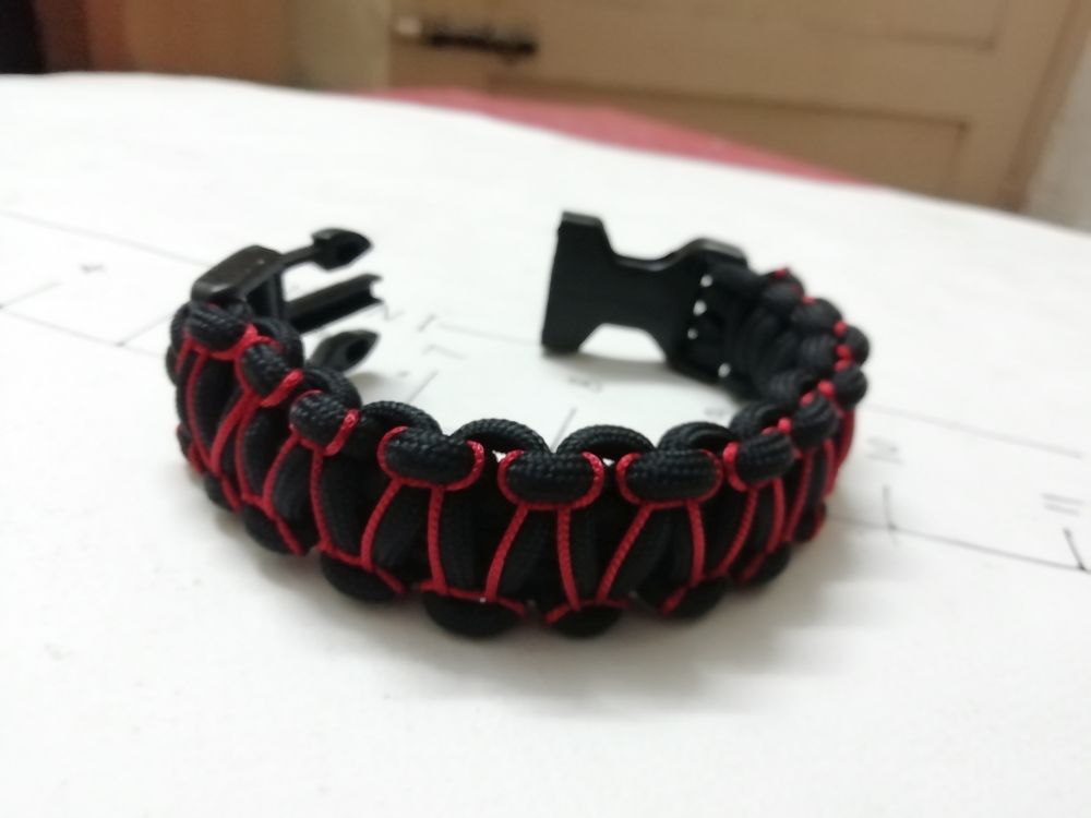 Banes Cuff Paracord Bracelet at Rs 480 | New Items in Delhi | ID:  14719136391